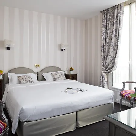 Hotel Saint-Petersbourg Opera & Spa-2