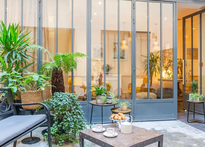 Hotel 29 Lepic Parijs